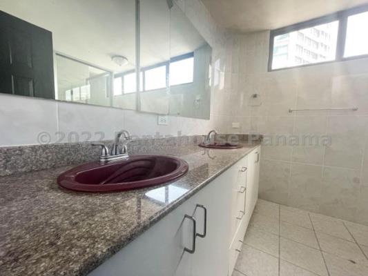 Torres del Pacifico, Área Metropolitana