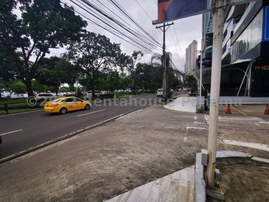 Centro Comercial Balboa Boutiques, apartamento