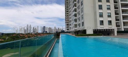 Greenview, Área Metropolitana