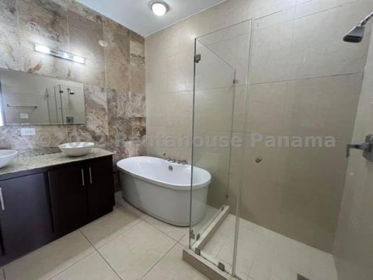 Rivage, Avenida Balboa