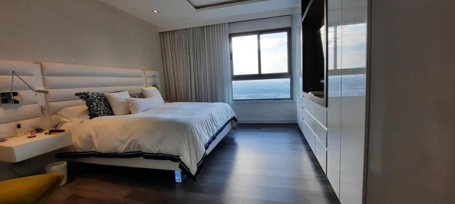 Greenview, Área Metropolitana