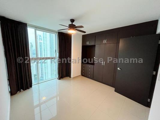 Waterfalls, Área Metropolitana