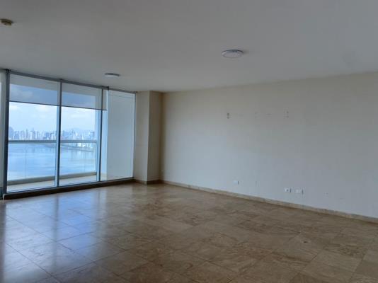 Pearl at the Sea, Área Metropolitana