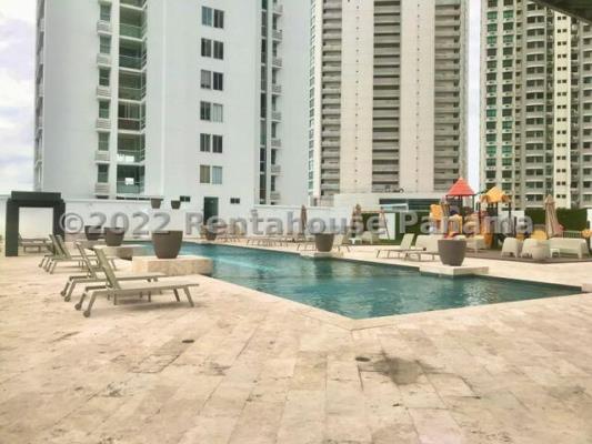 Bahia del Golf, Área Metropolitana