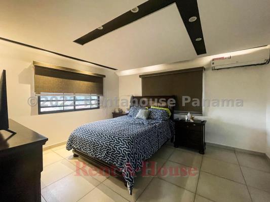 , Amelia Denis De Icaza