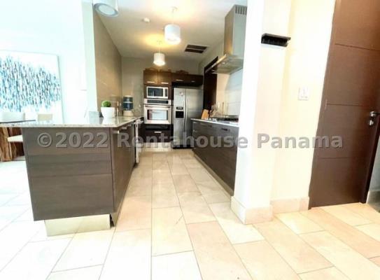 Grand Tower, Área Metropolitana