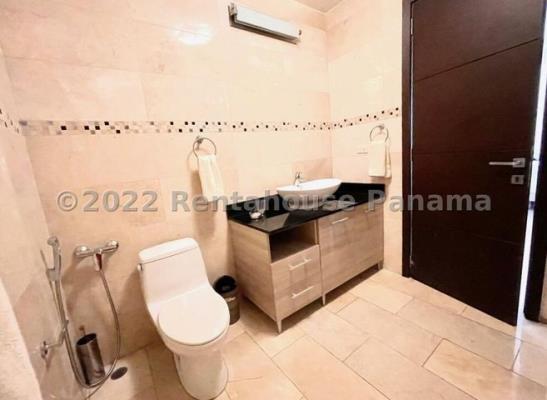 Grand Tower, Punta Pacifica