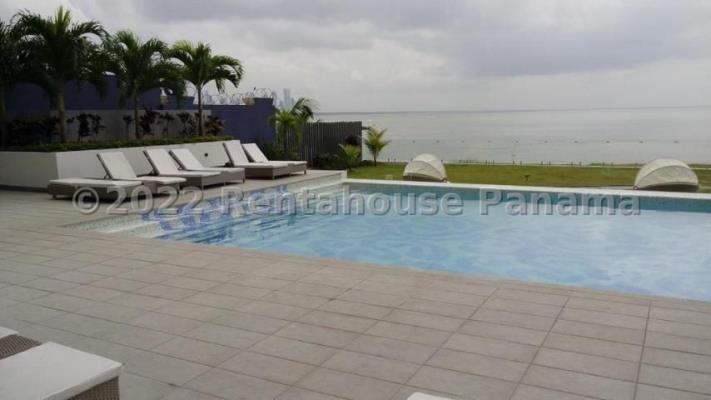 Grand Tower, Punta Pacifica