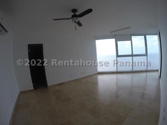 Pearl at the Sea, Área Metropolitana