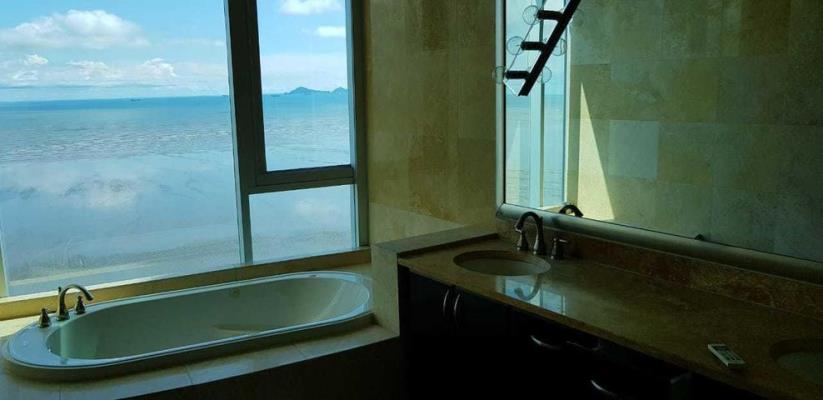 Ocean One , apartamento