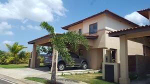 , Casa en alquiler en Panamá Pacífico | P4250253