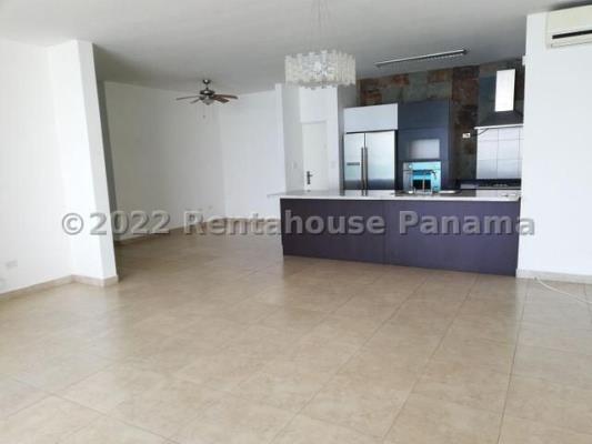 H2O on the ocean, Avenida Balboa