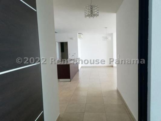 H2O on the ocean, Área Metropolitana