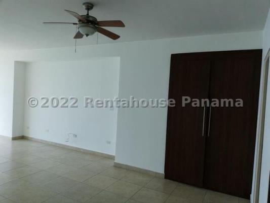 H2O on the ocean, Área Metropolitana