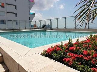 H2O on the ocean, Avenida Balboa