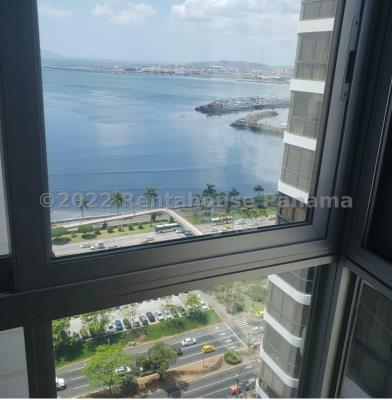 Bayfront  Tower, apartamento
