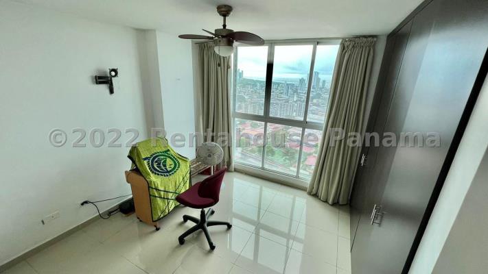 Park Lane, Pueblo Nuevo