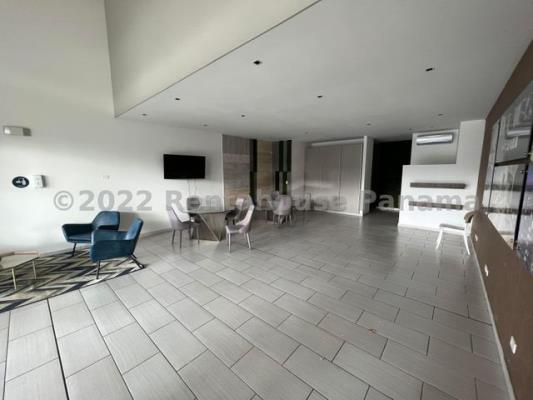 The Towers Business Plaza - Local, San Francisco