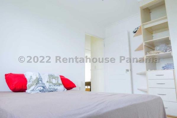 Imperial Tower, Área Metropolitana