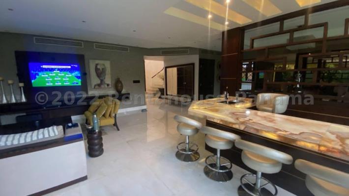 Antigua, Costa del Este