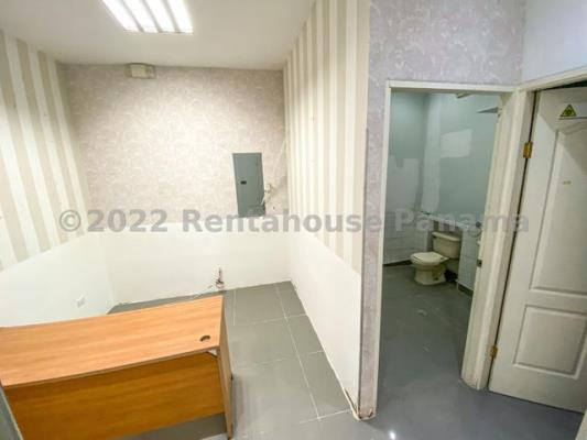 Centro Comercial Balboa Boutiques, Avenida Balboa