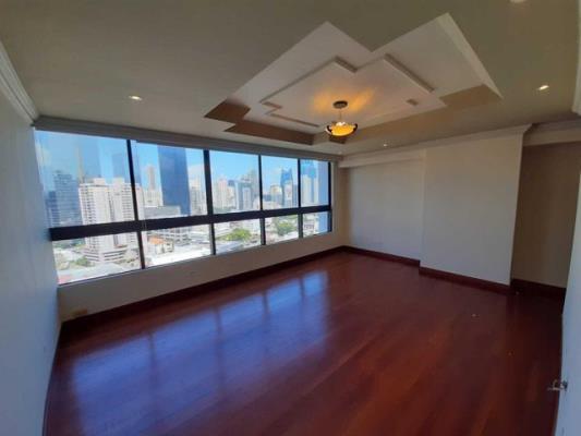 Condesa del mar - Princesa, Avenida Balboa