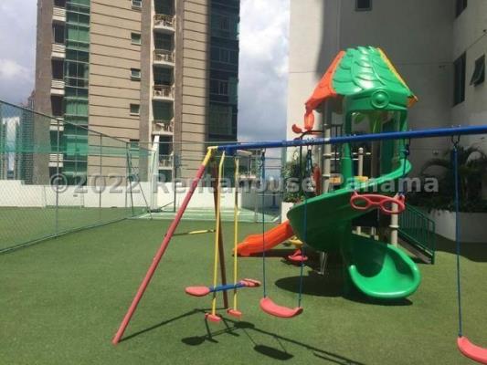 Grand Tower, Punta Pacifica