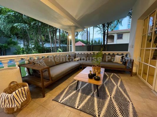 Gold point , Punta Pacifica