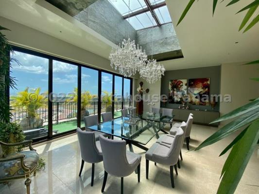 Santa Maria Court, Santa Maria