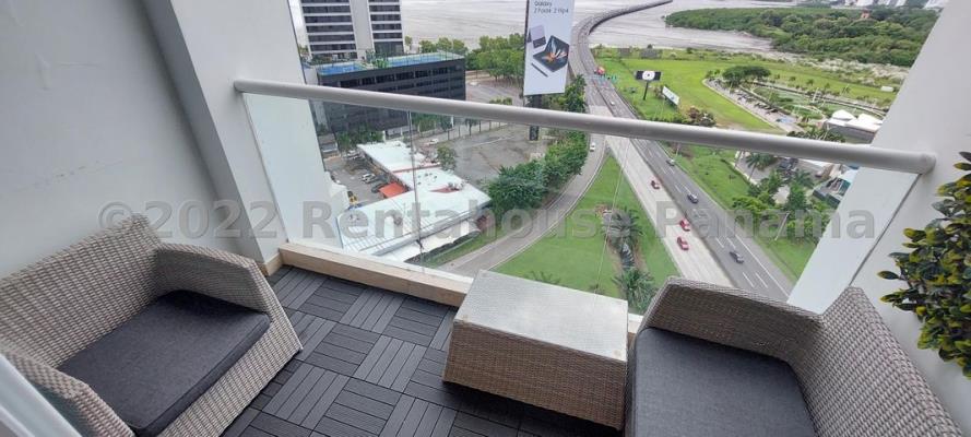 The Regent Costa del Este, Área Metropolitana