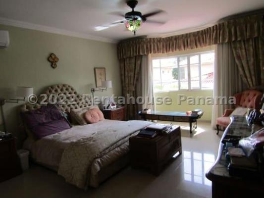 Palmeras del Este , Área Metropolitana