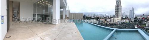The Towers, apartamento