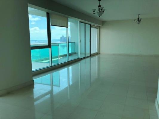 Ocean One , Área Metropolitana