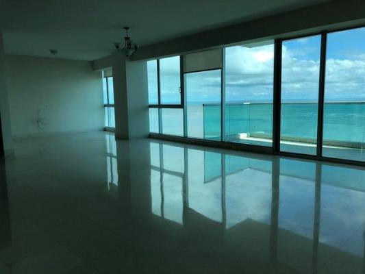 Ocean One , Área Metropolitana