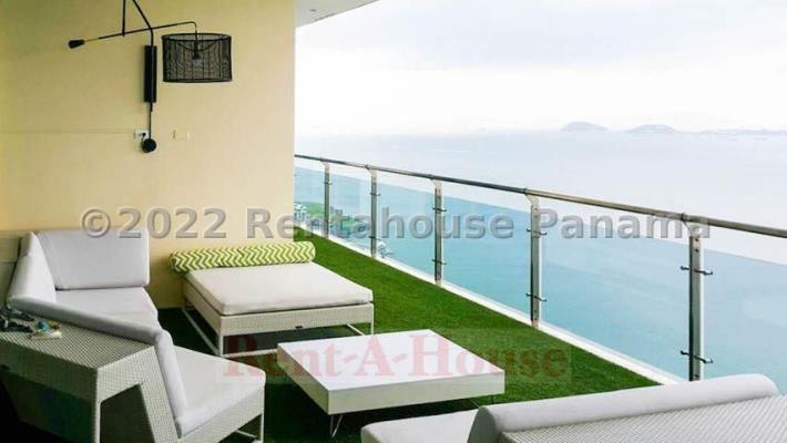 Aqualina, Punta Pacifica