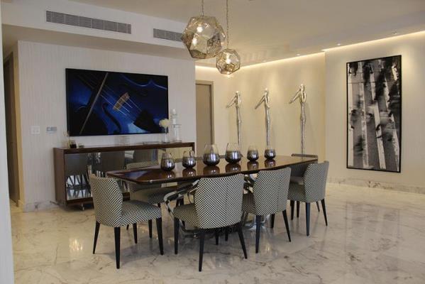 Regalia, Costa del Este