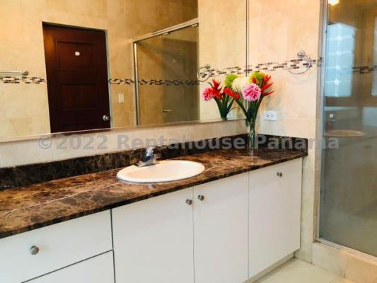 Grand Bay Tower, apartamento