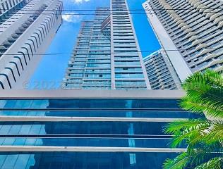 Grand Bay Tower, Avenida Balboa