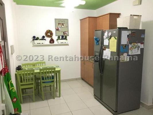 Castel Novo, Parque Lefevre