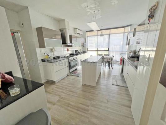 Plaza Miramar, Área Metropolitana