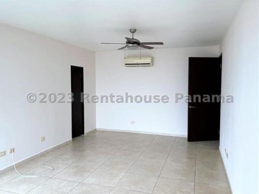 Pearl at the Sea, Área Metropolitana