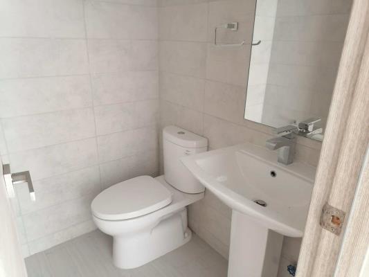 The Towers, Área Metropolitana