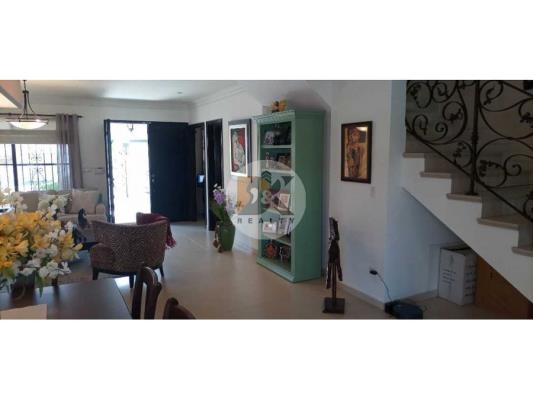 , Amelia Denis De Icaza