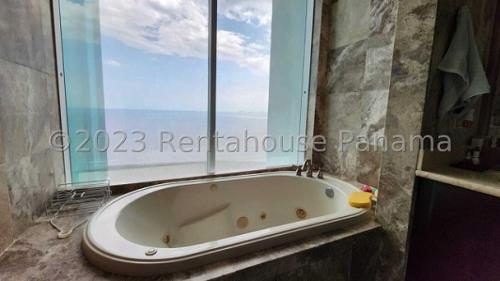 Ocean Two, apartamento