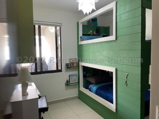 River Valley, Panamá Pacífico