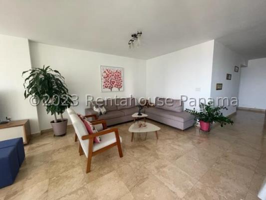 Titanium, apartamento