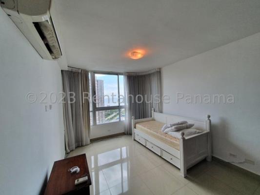 Top Towers, Costa del Este