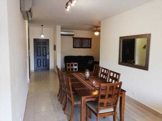 Embassy Club Courtyard, apartamento