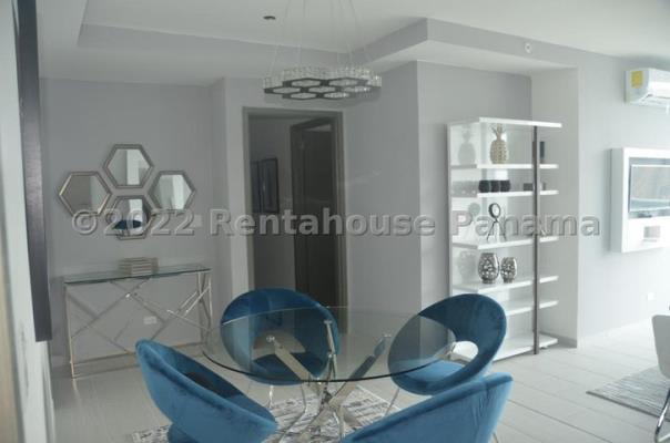 The Towers, Área Metropolitana