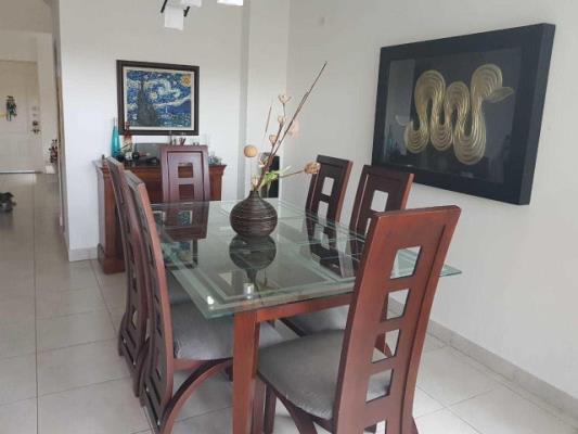 Villa Alta, Rufina Alfaro